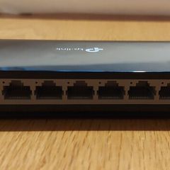 TP Link 8 Port 10/100/1000 Switch