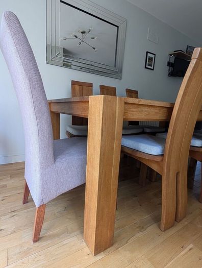 Solid Oak dining table, side board & chairs for 8
