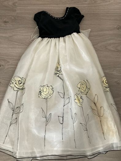 Gorgeous party dress for 8 yr old