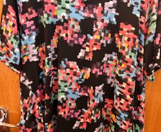 Magna 2 pocket tunic size 24/26