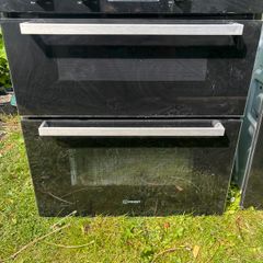 Indesit oven