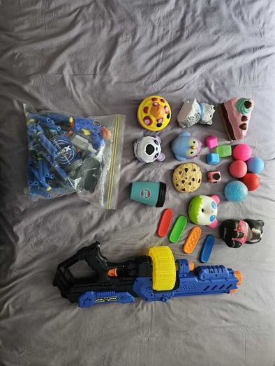 Soft toys, squishy, fidget, nerve gun