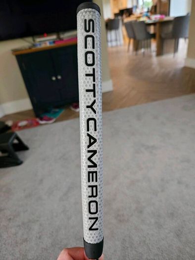 Scotty Cameron Studio Newport 2.5+ Left Handed