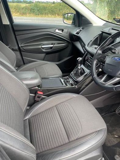 Ford kuga 4 seat crew cab