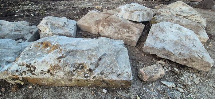 Old Capping stones 1901