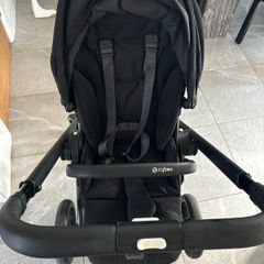 Cybex Balios Lux pushchair