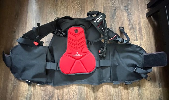 [NEW] Northern Diver Guardian BCD, XL, Black