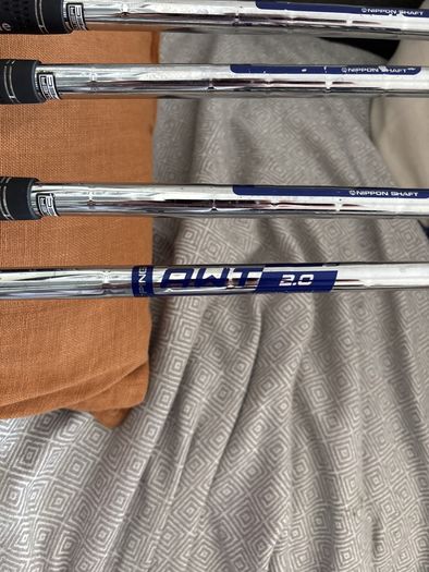 Ping i200 irons red dot