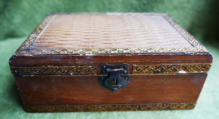 Vintage  Wooden Trinket, Jewellery box, Cigarette box