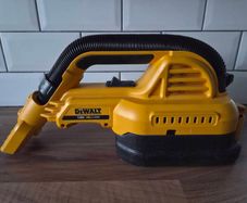 Dewalt Vacuum DCV517