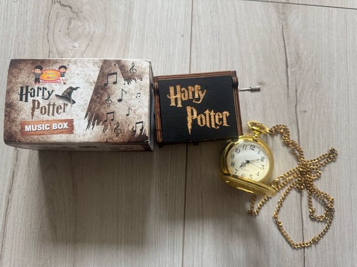 Harry potter music box & pocket watch