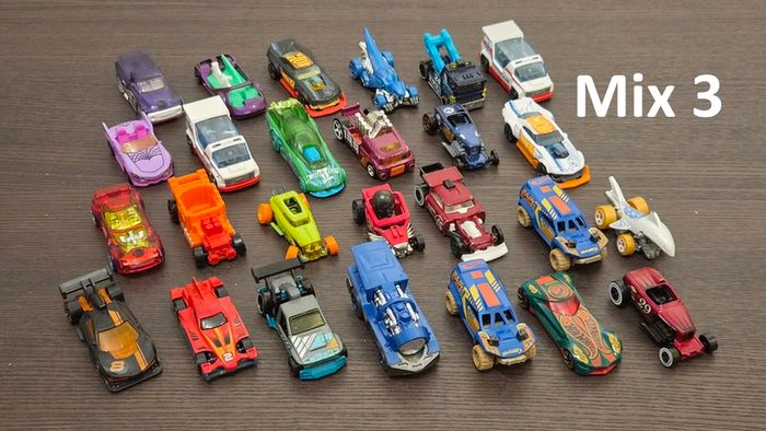 Hot Wheels Cars Loose Bundle - Used Unboxed - Fantasy Cars