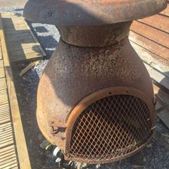 Cast iron stove