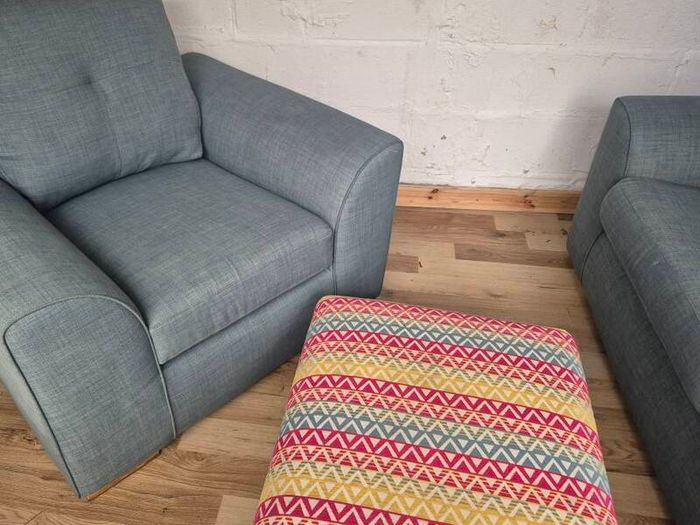 DFS Set ,Dublin Delivery included
