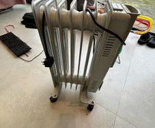 Oil filled heater