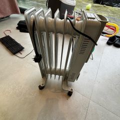 Oil filled heater