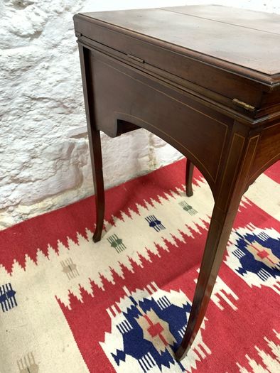 Antique Georgian Mahogany Writing Table or Ladies Desk.