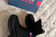 Tommy Jeans Black Chelsea Boots Size 39/6 Chunky Platform