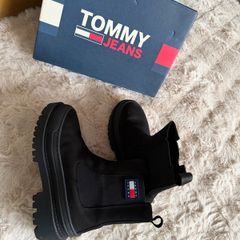 Tommy Jeans Black Chelsea Boots Size 39/6 Chunky Platform