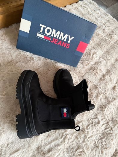 Tommy Jeans Black Chelsea Boots Size 39/6 Chunky Platform