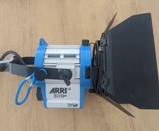 ARRI 300 Plus Fresnel