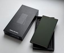 Samsun s24 Ultra (Grade A) Titanium Black