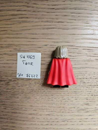 lego sh1069 Thor, set 76322