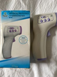 Digital thermometer