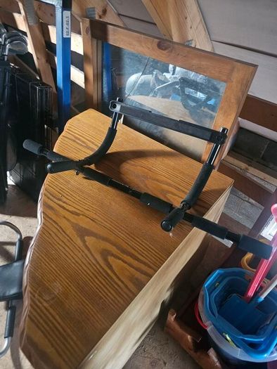 ab roller /pull up bar