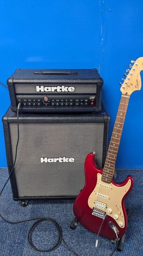 Squire by Fender Strat & Hartke GT60 Piggyback Amp