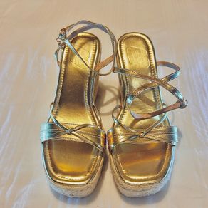 NEW Gold espadrille wedges