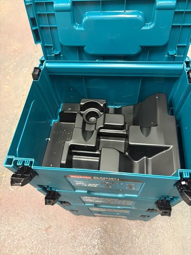 Makita macpac storage boxes x4