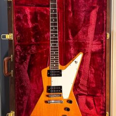 Gibson Explorer