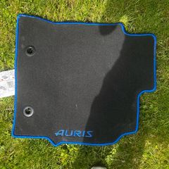 Car floor covers