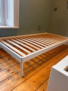 Single bed frame