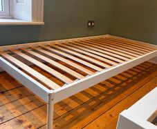 Single bed frame