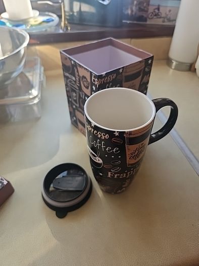 Large coffee lovers mug with travel lid