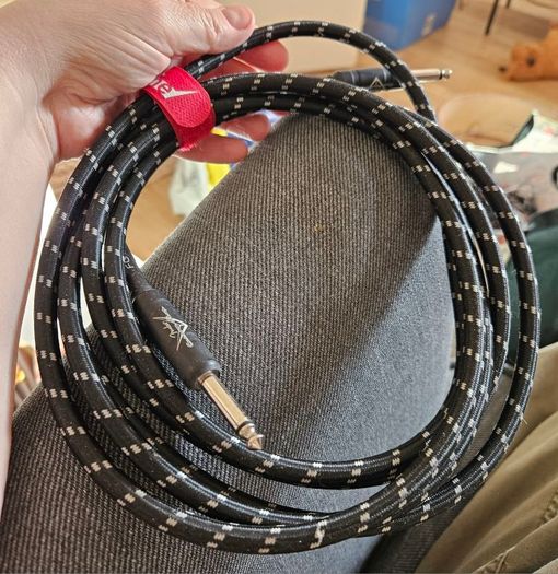 Guitar/Instrument Cables