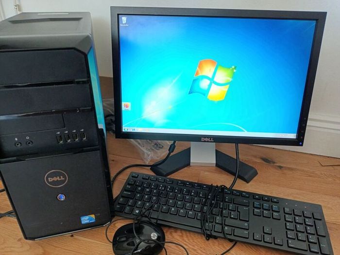Dell Vostro 430a + Dell Monitor