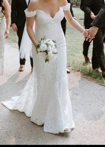 Wedding dress - lace / ivory