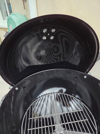 Weber One touch platinum performer