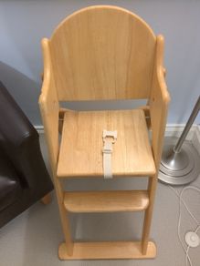 Timber child high chair