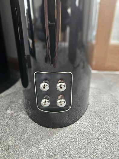 Stunning Iconic Like New Boxed Pristine Condition Bowers And Wilkins 804D3 Only Set in Ireland half the RRP