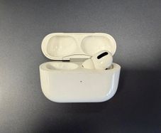 AirPods Pro 1st Gen (Right Bud + Case Only) | Bundle or Separate