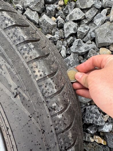Genuine BMW 16' Alloy Wheels with Nearly New Yokohama Tyres