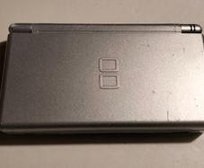 Nintendo DS Lite Silver console
