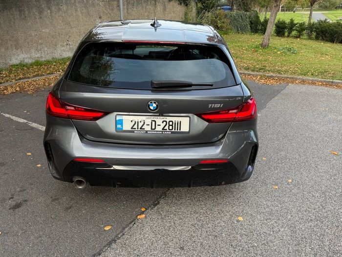 BMW 1 serie 118i luxury Trim