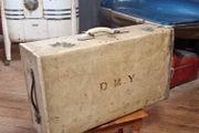 Antiques &amp; Collectables