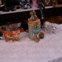 vintage savings box