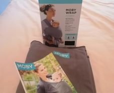 Moby Wrap Baby carrier